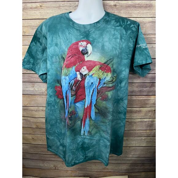 Macaw Mates Parrot T-Shirt L The Mountain Scarlet Parakeet Tropical Bird Graphic - Picture 1 of 7